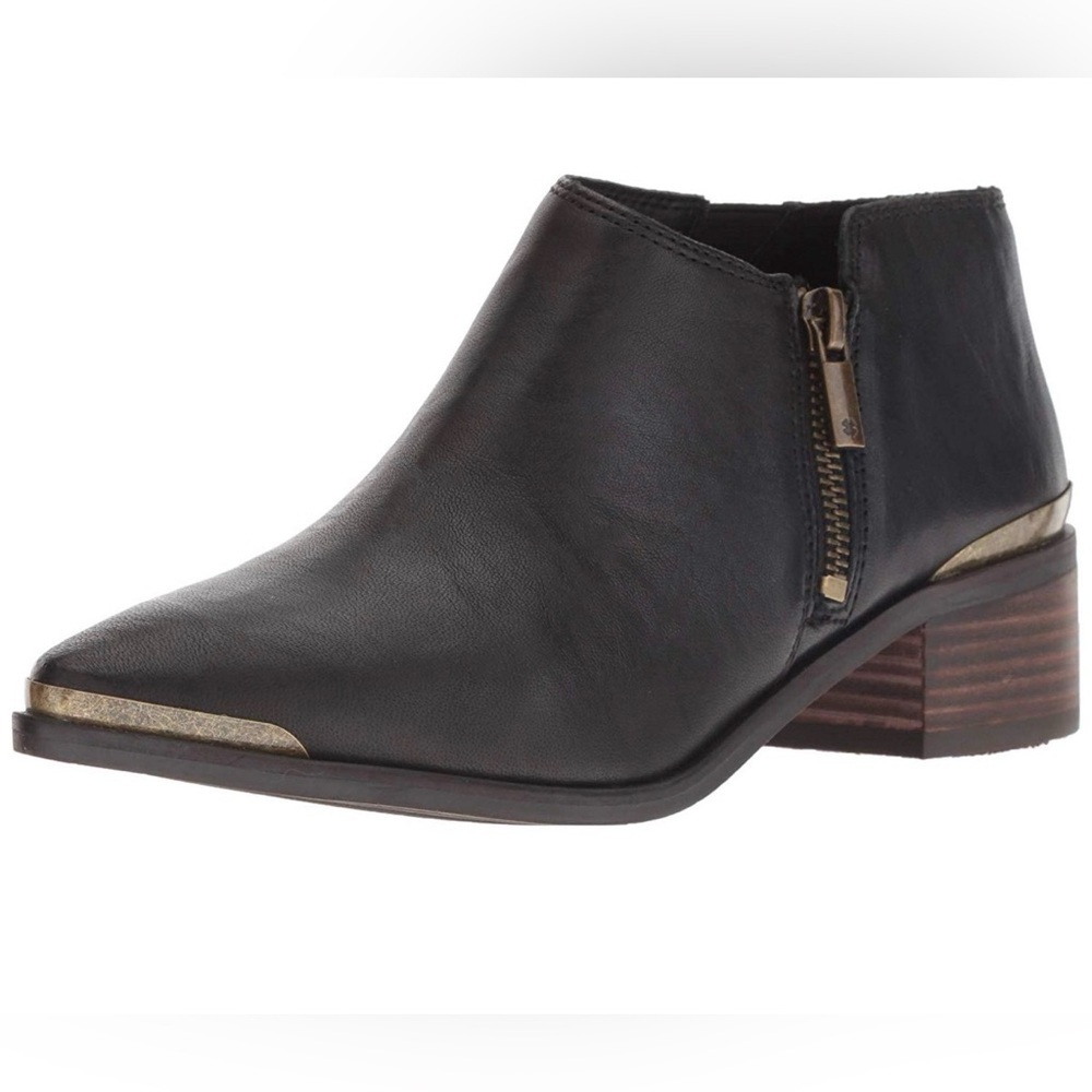 Lucky Brand Koben Black Leather Western Pointed Toe Ankle Bootie Metal Trim 9.5